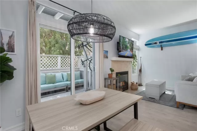 MLS: OC23051909 Condo For Sale