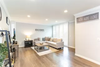 Photo #2: OC23052194 Listing 