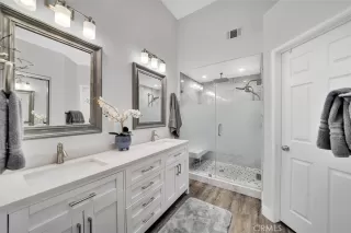 Photo #5: OC23052300 Listing 