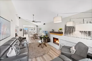 Photo #6: OC23052736 Listing