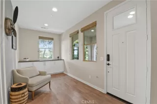 Photo #4: OC23052953 Listing 