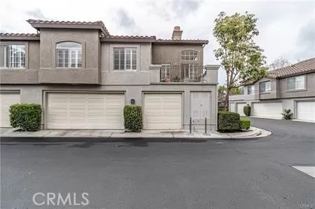 MLS: OC23053445 Condo For Sale