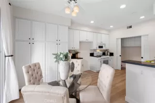 Photo #6: OC23053493 Listing 