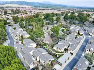 Photo #4: OC23053700 Listing 