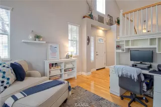 Photo #3: OC23053764 Listing 