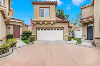 Photo #1: OC23053796 Listing