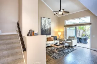 Photo #4: OC23053862 Listing 