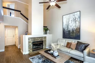 Photo #6: OC23053862 Listing 