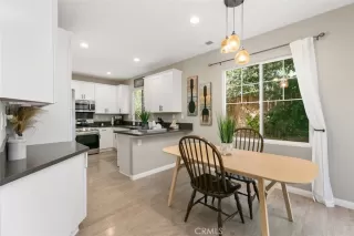 Photo #5: OC23053921 Listing 