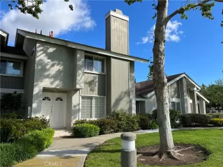 Photo #1: OC23054188 Listing 