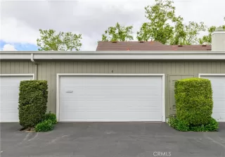 Photo #2: OC23054188 Listing 