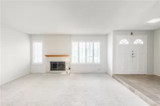 Photo #5: OC23054188 Listing 