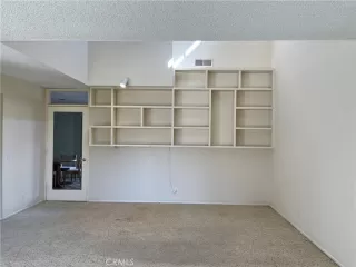 Photo #6: OC23054188 Listing 