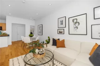 Photo #1: OC23054370 Listing 