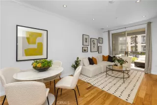 Photo #3: OC23054370 Listing 