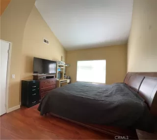 Photo #6: OC23054496 Listing 