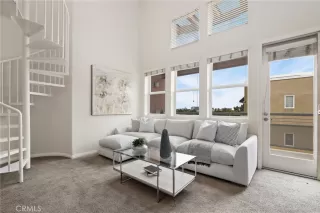 Photo #5: OC23054644 Listing