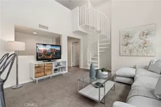 Photo #6: OC23054644 Listing