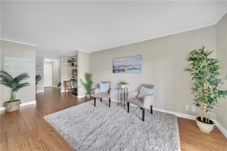 Photo #3: OC23054736 Listing 