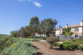 Photo #1: OC23054974 Listing 