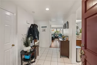 Photo #2: OC23055175 Listing