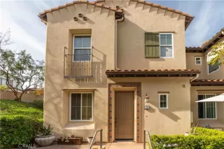 Photo #1: OC23055188 Listing