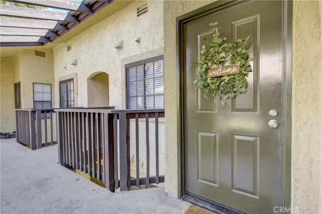 MLS: OC23056033 Condo For Sale