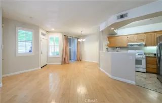 Photo #6: OC23056110 Listing 