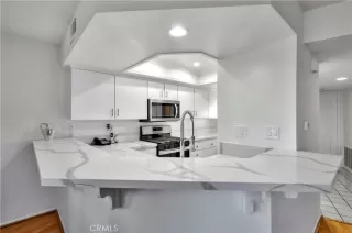 Photo #4: OC23056723 Listing 