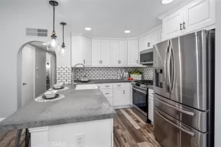 Photo #4: OC23056751 Listing 