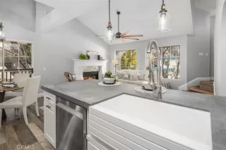 Photo #5: OC23056751 Listing 