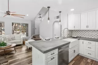 Photo #6: OC23056751 Listing 