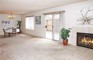 Photo #2: OC23056830 Listing