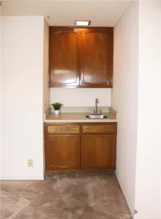 Photo #4: OC23056830 Listing