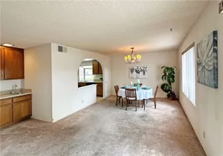 Photo #5: OC23056830 Listing