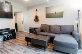 Photo #1: OC23056898 Listing