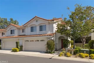 Photo #2: OC23057220 Listing 