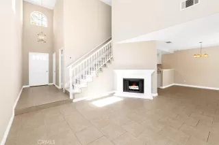 Photo #4: OC23057220 Listing 