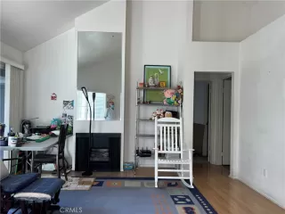 Photo #5: OC23057334 Listing