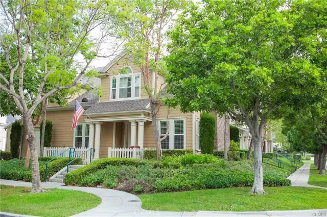 MLS: OC23057851 Condo For Sale