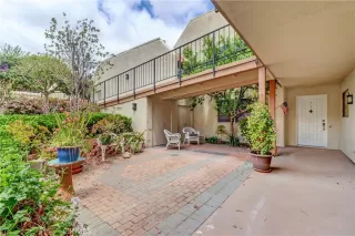 Photo #3: OC23058141 Listing