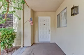 Photo #4: OC23058141 Listing