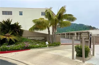 Photo #3: OC23058196 Listing 