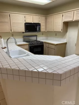 Photo #1: OC23058515 Listing 