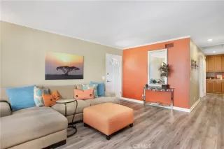 Photo #2: OC23058655 Listing