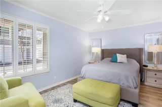 Photo #6: OC23058655 Listing