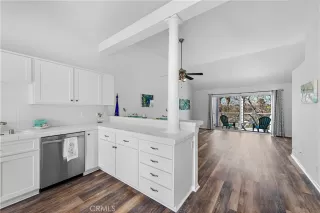 Photo #5: OC23058730 Listing 