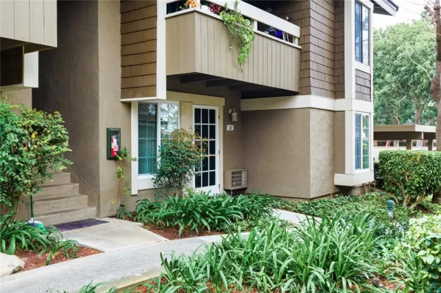 MLS: OC23058890 Condo For Sale