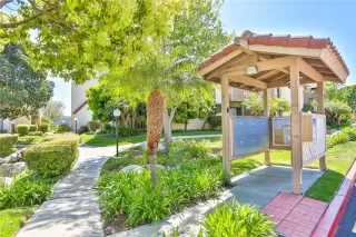 Photo #3: OC23058904 Listing 