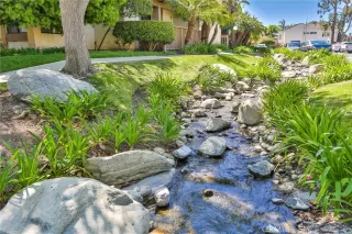 Photo #4: OC23058904 Listing 